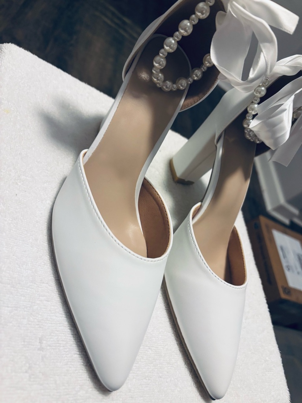 Brand New Heels By ANYTHING BUT MONDAY / LONDON -  Size 11 - Heel 4“ - Box 1C - Picture 3 of 8